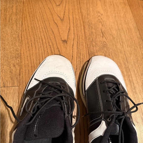 Nike Black and White Men's Golf Sneakers - Picture 4 of 9